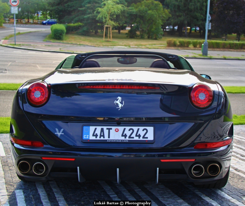 Ferrari California T