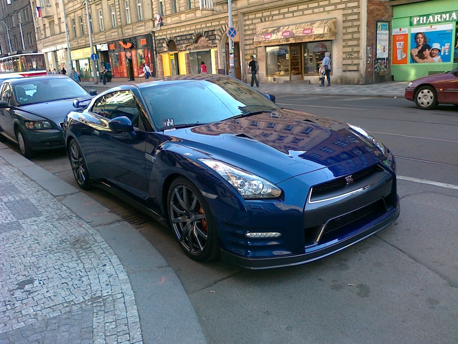 GT-R facelifted