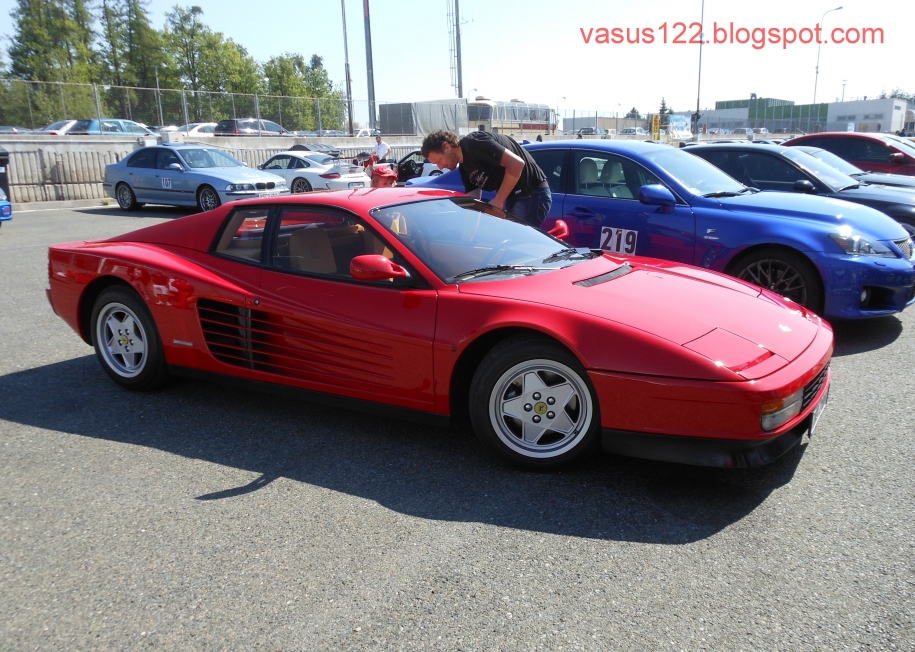 Ferrari Testarosa