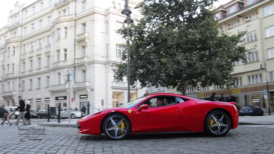 .:Ferrari 458 Italia:.