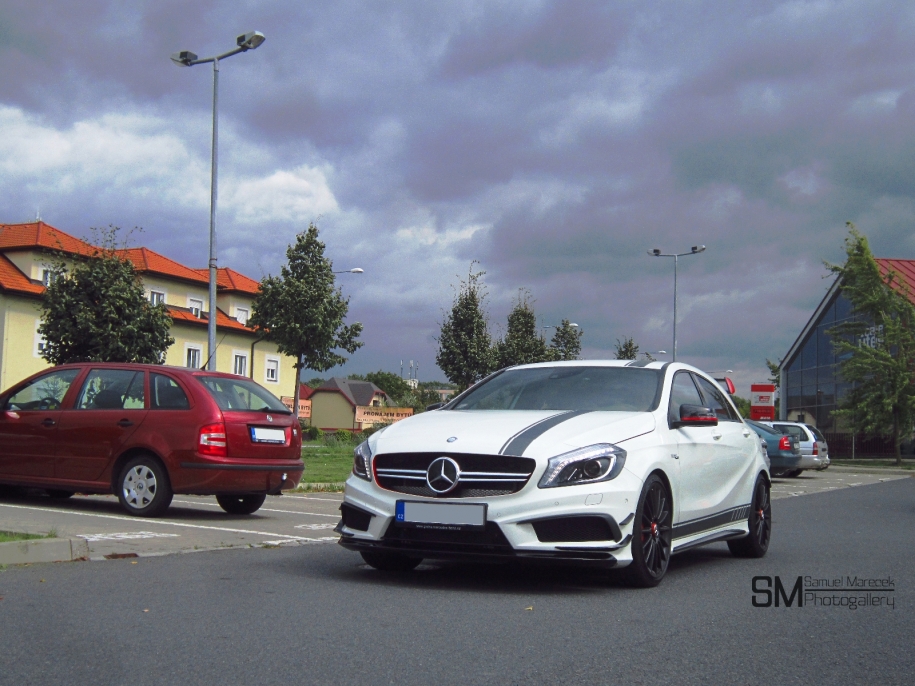 MB A45 AMG Edition 1