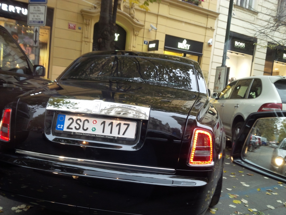 Rolls-Royce Phantom Series Ii