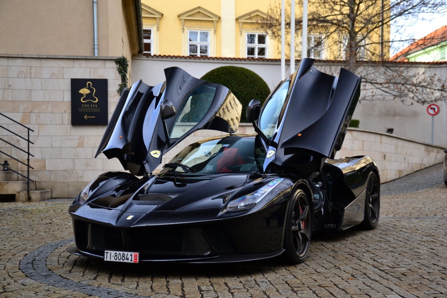 LaFerrari