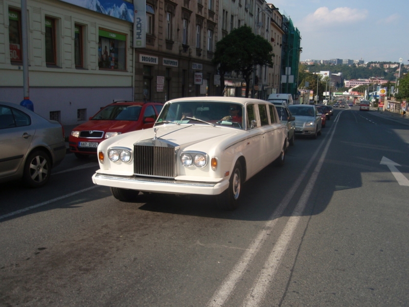 Rolls-Royce Limo
